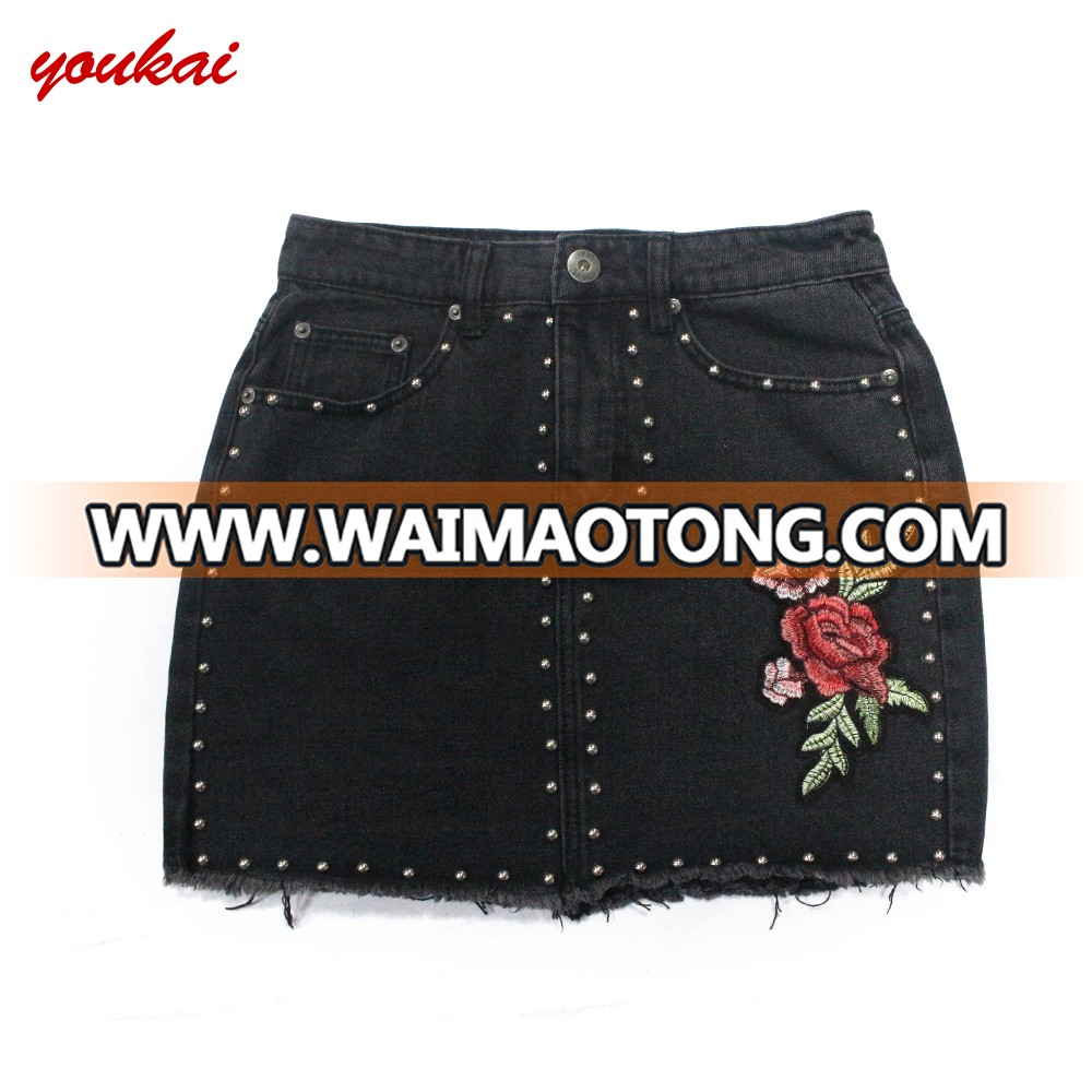 Wholesale price in stock item beading embroidery denim skirt lady